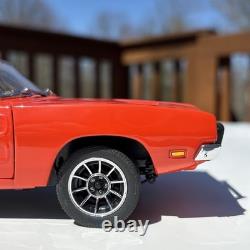 Danbury Mint General Lee 1969 Dodge Charger Diecast Car 124