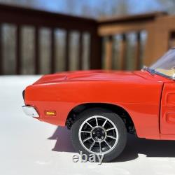 Danbury Mint General Lee 1969 Dodge Charger Diecast Car 124