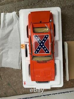 Danbury Mint General Lee The Dukes Of Hazzard 1969 Charger. In Box. Rare