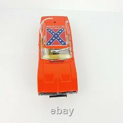Danbury Mint The General Lee Diecast Metal Car from Dukes of Hazard, Nice With Box