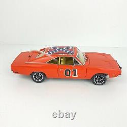 Danbury Mint The General Lee Diecast Metal Car from Dukes of Hazard, With Box