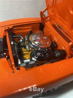 Danbury Mint The General Lee from The Dukes Of Hazzard 1/24 Scale NICE CAR