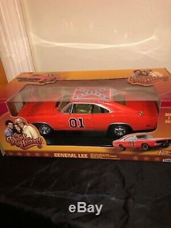 Diecast 118 Dukes of Hazzard 1969 General Lee By Johnny Lightning TOMY