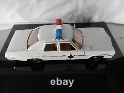 Duke's of Hazzard 1975 Dodge Monaco Police Car VHTF 118 Autoworld Silver Screen