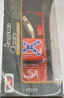 Dukes Hazzard 1958 Chevy Apache Fleetside Pickup Red 1/24 Scale And Knife
