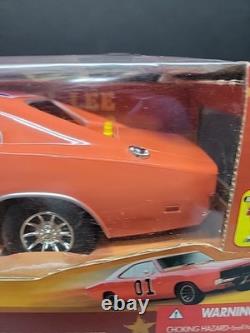 Dukes Of Hazzard 1/18 General Lee 1969 Charger Malibu International 2006