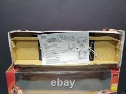 Dukes Of Hazzard 1/18 General Lee 1969 Charger Malibu International 2006