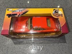 Dukes Of Hazzard 1/18 General Lee Autoworld AMM964 Adult Collectible BNIB