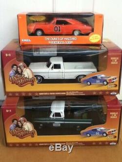 Dukes Of Hazzard 1/24 Diecast General Lee Cooter Uncle Jesse Autograph Poster