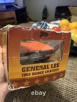 Dukes Of Hazzard 1969 Charger General Lee 118 Scale With Lights And Sounds