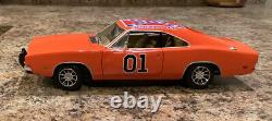 Dukes Of Hazzard 1969 Dodge Charger General Lee 1/18 scale, diecast