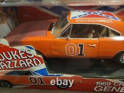 Dukes Of Hazzard General Lee 1/18 Charger American Muscle RACE DAY