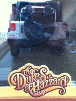 Dukes Of Hazzard General Lee 1/18 Daisy Duke White Dixie Jeep + Signed Autograph
