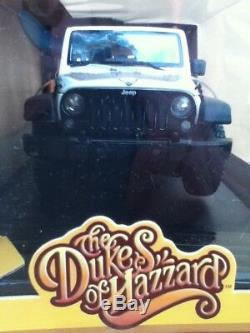 Dukes Of Hazzard General Lee 1/18 Diecast Daisy Duke White Dixie Jeep & License