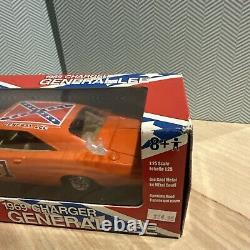 Dukes Of Hazzard General Lee 1969 Charger 125 Ertl 2002