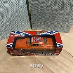 Dukes Of Hazzard General Lee 1969 Charger 125 Ertl 2002