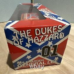 Dukes Of Hazzard General Lee 1969 Charger 125 Ertl 2002