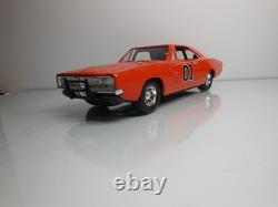Dukes Of Hazzard General Lee 1969 Dodge Charger / 125 Scale / Read Description