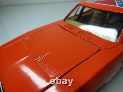 Dukes Of Hazzard General Lee 1969 Dodge Charger / 125 Scale / Read Description