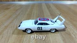 Dukes Of Hazzard General Lee Custom White Out'70 Plymouth Superbird, 164, new
