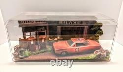 Dukes Of Hazzard General Lee ERTL 1/25 Diecast Custom Diorama Display