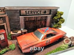 Dukes Of Hazzard General Lee ERTL 1/25 Diecast Custom Diorama Display