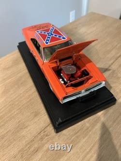 Dukes Of Hazzard Scale 118 General Lee Johnny Lightning? Autographed By Cooter