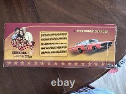 Dukes Of Hazzard Tomy 2012 125 Scale 1969 Dodge Charger Die Cast