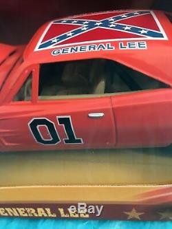 Dukes of Hazard 1969 Dodge Charger 125 Model Car General Lee Charger