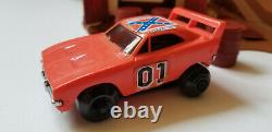 Dukes of Hazard Barnbusters 1981 Playset General Lee Stunt Charger Complete