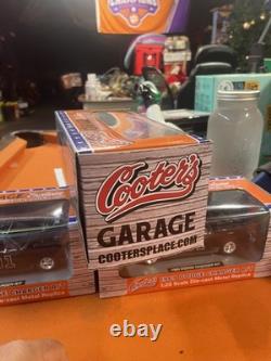 Dukes of Hazard Cooters 125 Blackout Series Wopat Autograph