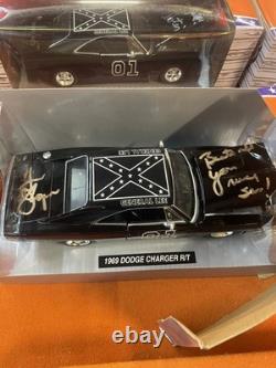 Dukes of Hazard Cooters 125 Blackout Series Wopat Autograph