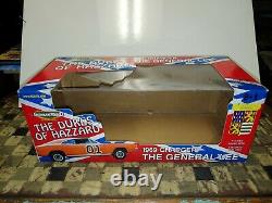 Dukes of Hazzard 1/18 Gold General Lee George Barris limited edition # 74 / 100