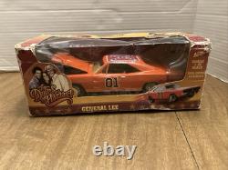 Dukes of Hazzard 1/25 General Lee 1969 Dodge Charger Johnny Lightning Diecast