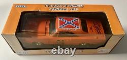 Dukes of Hazzard 125 Die-Cast General Lee Signed John Bo Schneider In Box