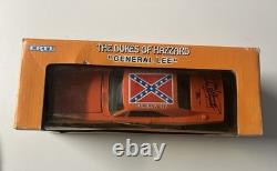 Dukes of Hazzard 125 Die-Cast General Lee Signed John Bo Schneider In Box