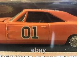 Dukes of Hazzard 125 Die-Cast General Lee Signed John Bo Schneider In Box