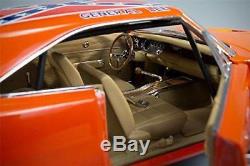 Dukes of Hazzard 1969 Dodge Charger General Lee 1/18 (Authentics Version) by