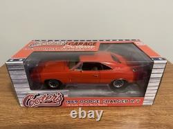 Dukes of Hazzard Auto World 1/18 General Lee 1969 Dodge Charger Cooter's Garage