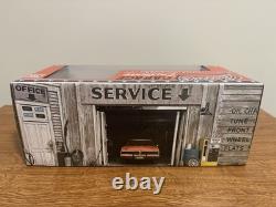 Dukes of Hazzard Auto World 1/18 General Lee 1969 Dodge Charger Cooter's Garage Dukes of Hazzard Auto World 1/18 General Lee 1969 Dodge Charger Cooter's Garage