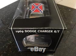 Dukes of Hazzard Black General Lee 1/18 ERTL 1969 Dodge Charger RT RARE 1 / 750