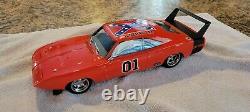 Dukes of Hazzard Charger General Lee tribute Daytona 118 NIB