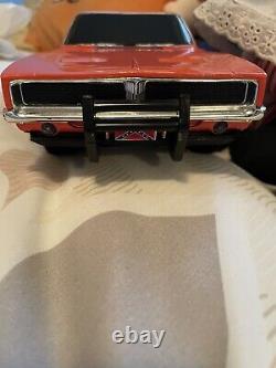 Dukes of Hazzard General Lee 1/18 Scale Plastic Dodge Charger Lights/Sounds Work