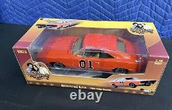 Dukes of Hazzard General Lee 1969 Dodge Charger 118 Scale Auto World