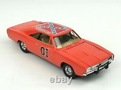 Dukes of Hazzard General Lee 1969 Dodge Charger 125 Scale Car with Box