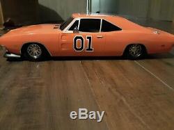 Dukes of Hazzard General Lee 1969 Dodge Charger RC 110 27mhz