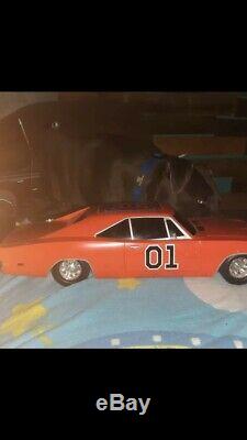 Dukes of Hazzard General Lee 1969 Dodge Charger RC 110 27mhz
