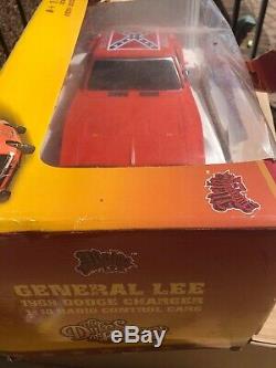 Dukes of Hazzard General Lee 1969 Dodge Charger RC 110 27mhz Damaged Open Box