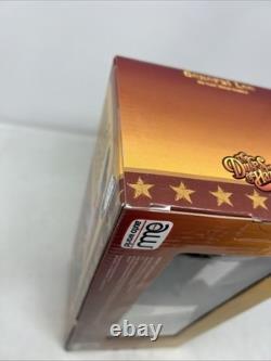 Dukes of Hazzard General Lee Charger 118 Die-Cast Silver Screen COOTER SIGNED