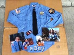 Dukes of Hazzard General Lee Deputy Daisy Duke Shirt Badge Pics withAUTOGRAPHS